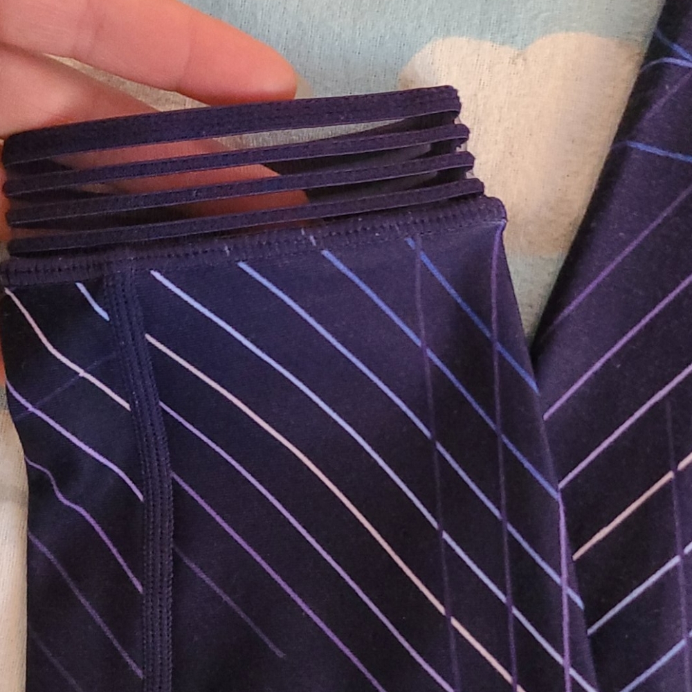 Fabletics leggings - Picture 3 of 4